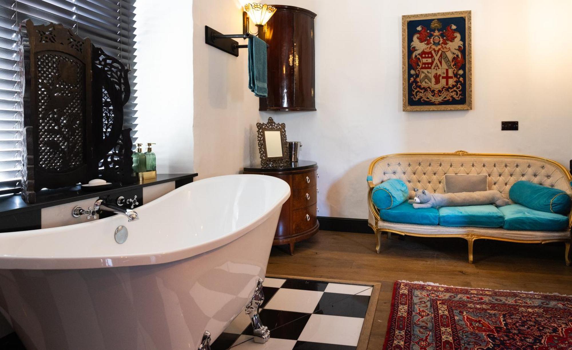 Отель The Kings Arms Картмел Экстерьер фото